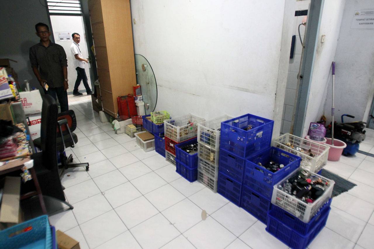 Polisi Ungkap Pabrik...