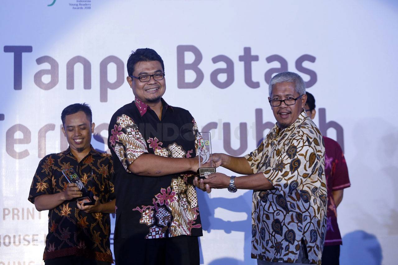 KORAN SINDO Raih Penghargaan...