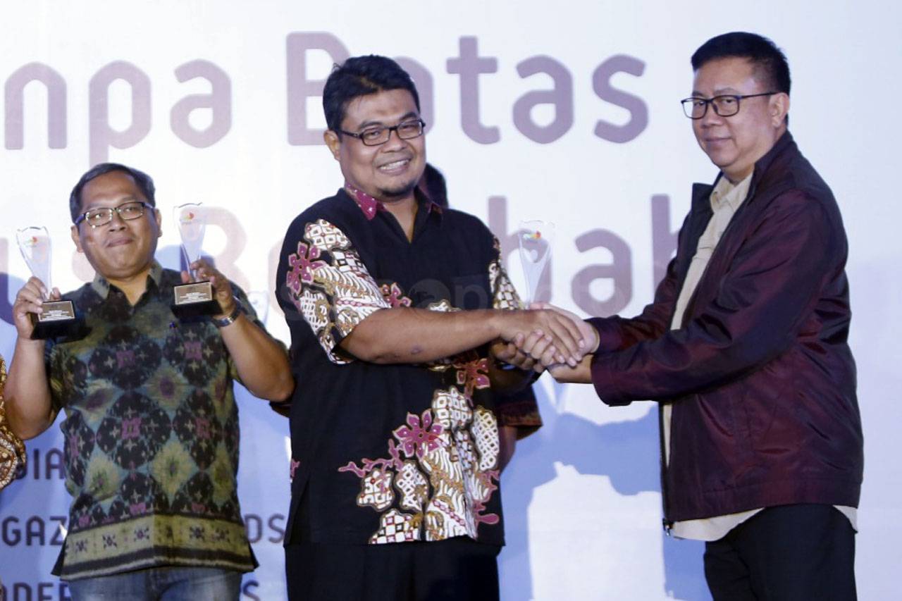 KORAN SINDO Raih Penghargaan...