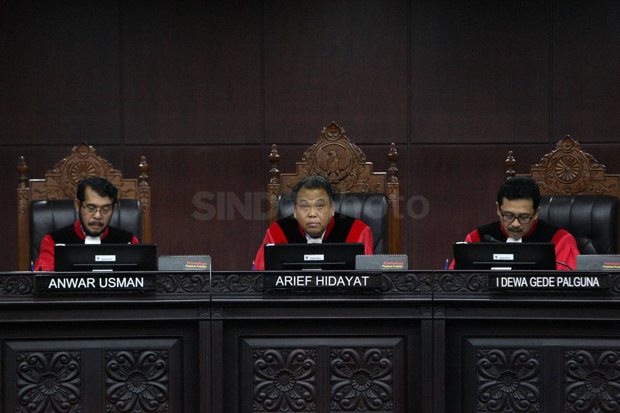 MK Tolak Uji Materi...