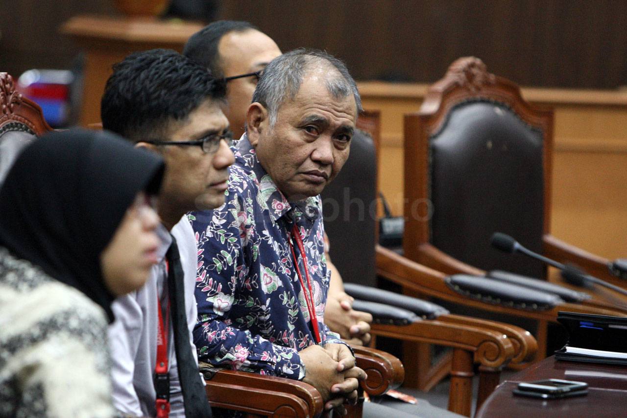 MK Tolak Uji Materi...