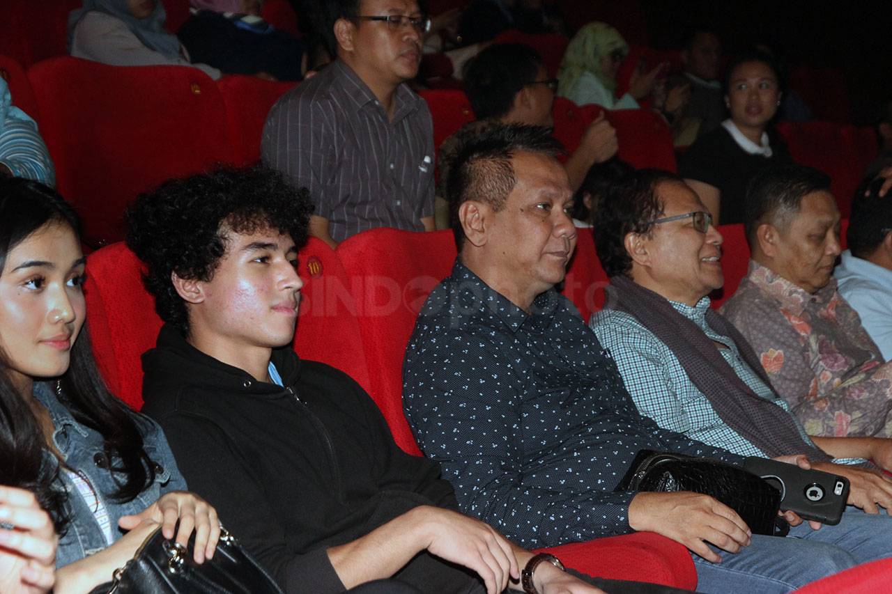 Rizal Ramli Nonton Bareng...