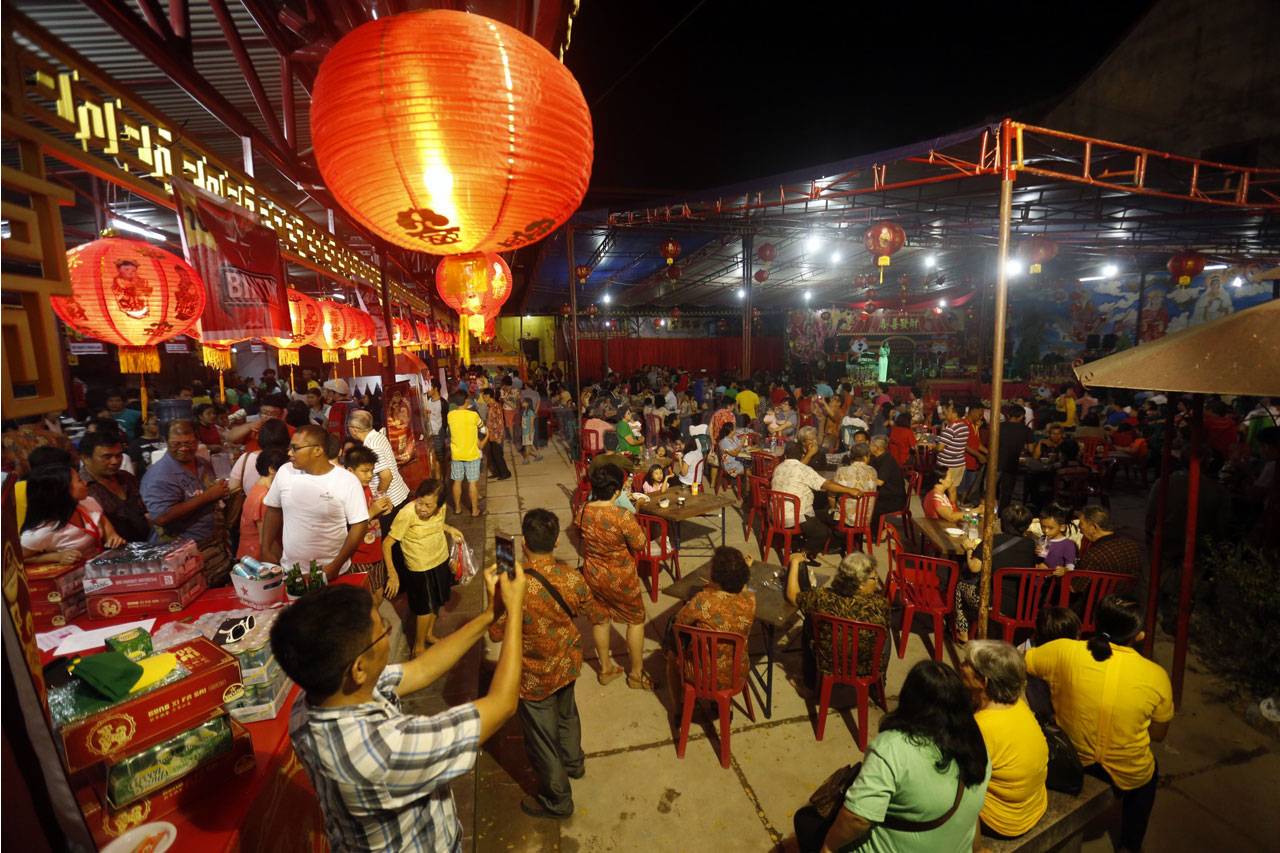 Pasar Malam Sambut Imlek...