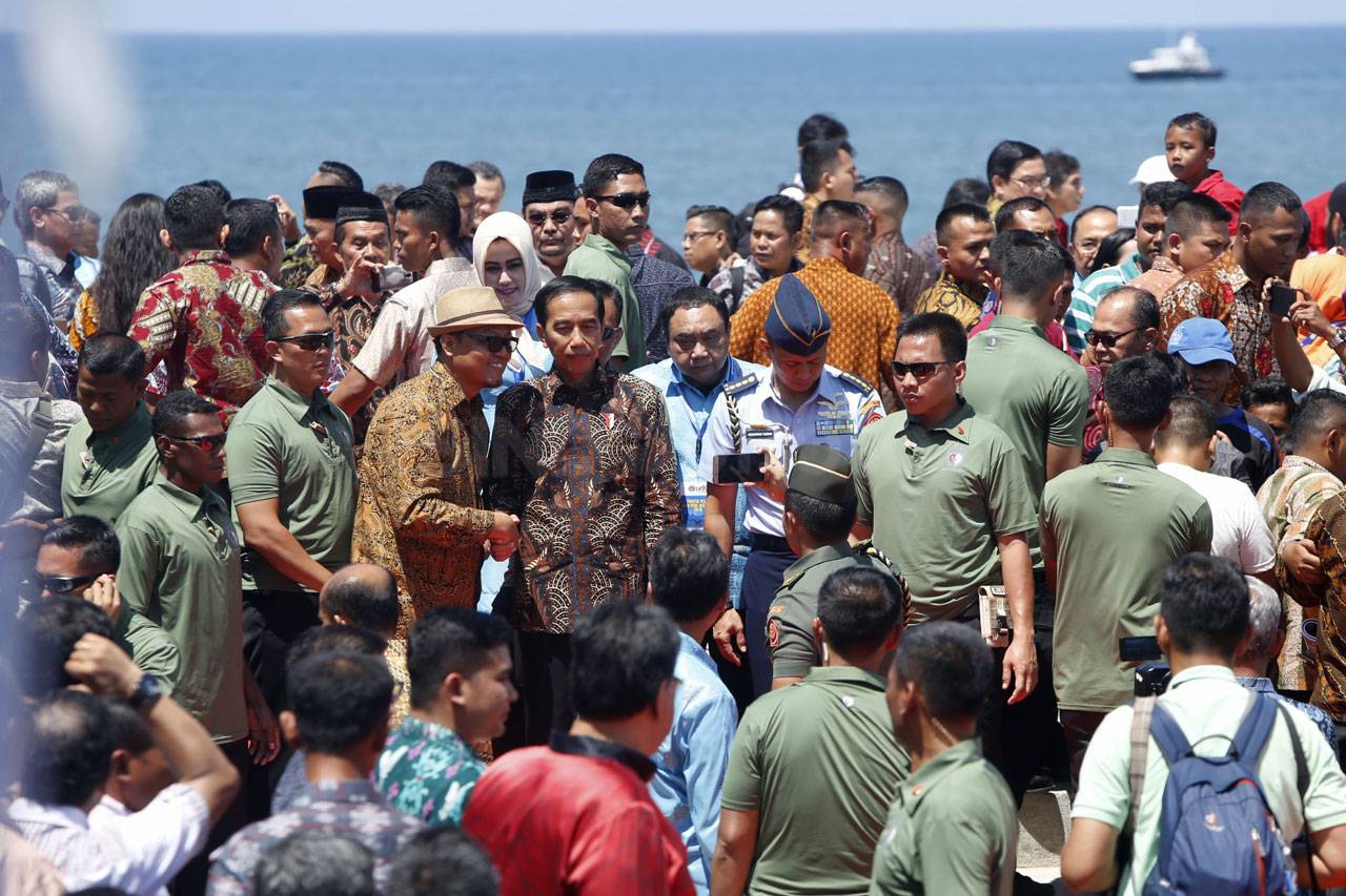 Presiden Jokowi Hadiri...