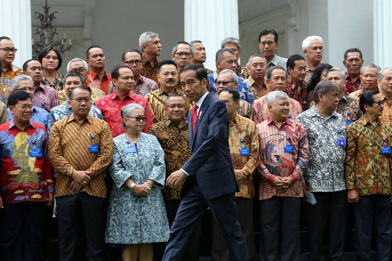 Presiden Jokowi Buka...