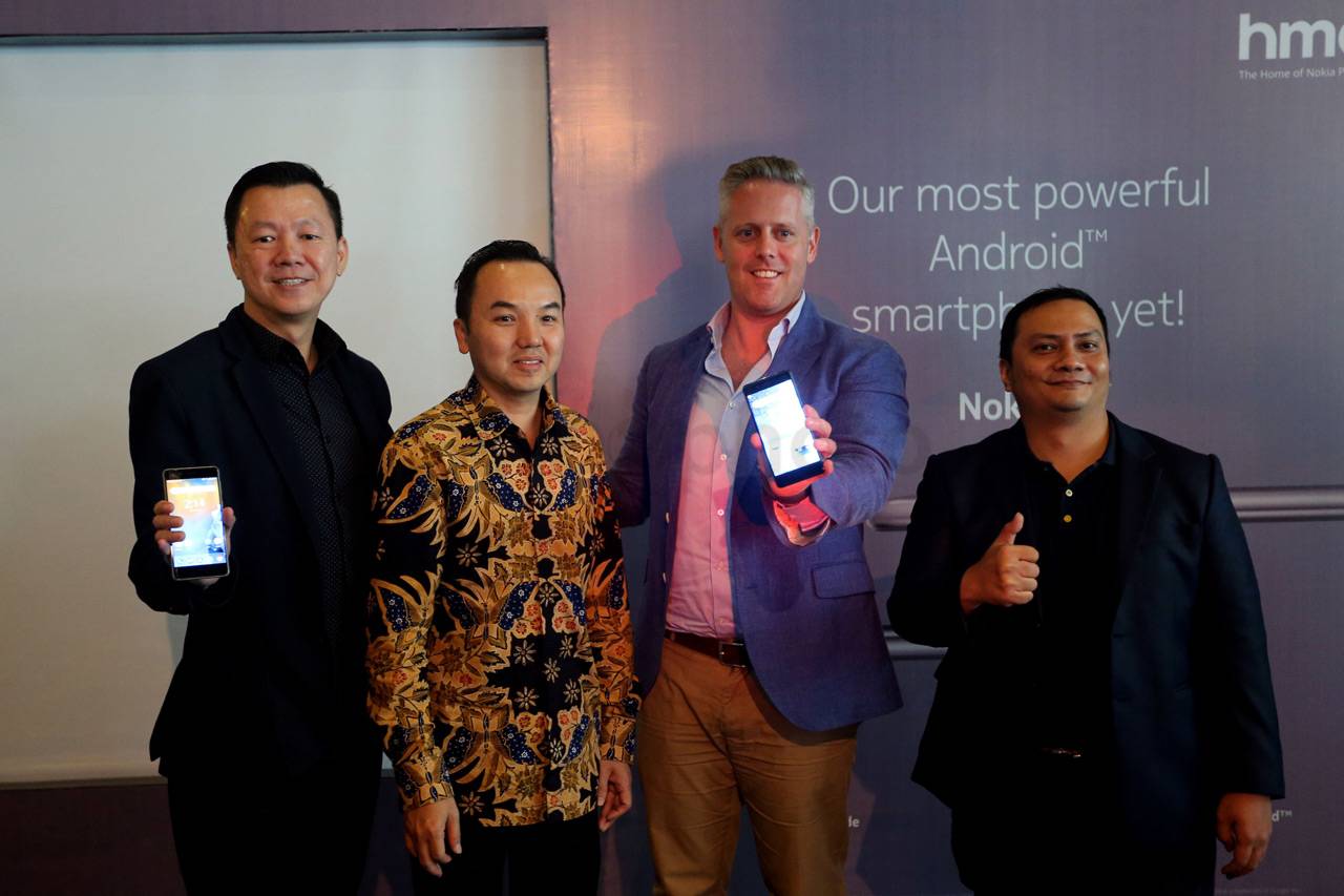 Nokia 8 Resmi Masuk...