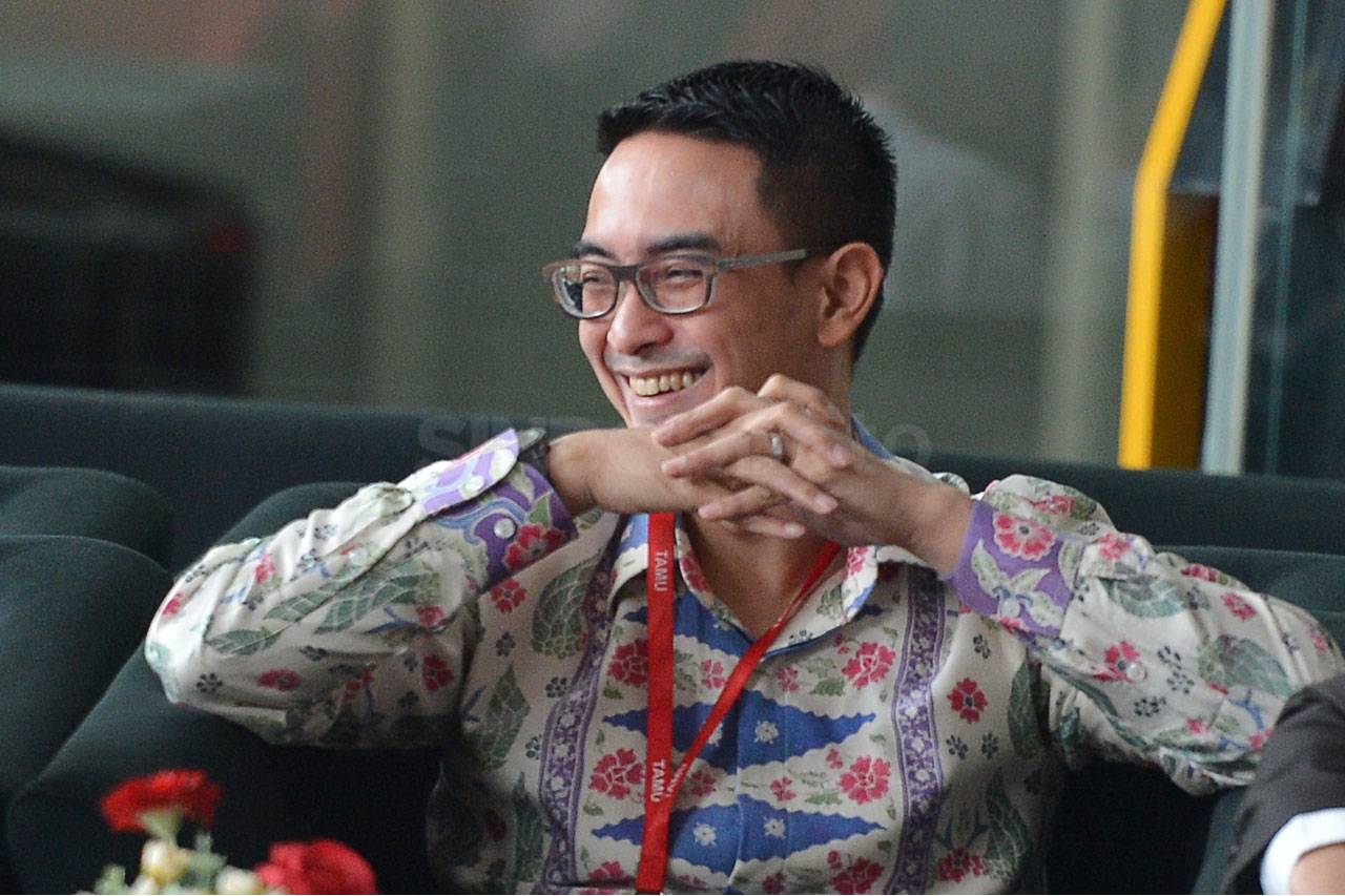 Gubernur Jambi Zumi...