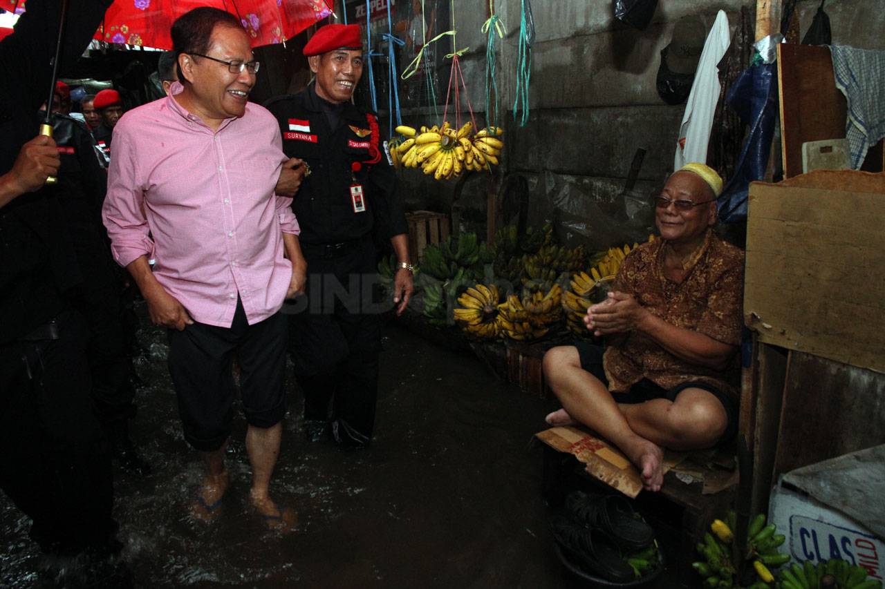 Rizal Ramli Nikmati...