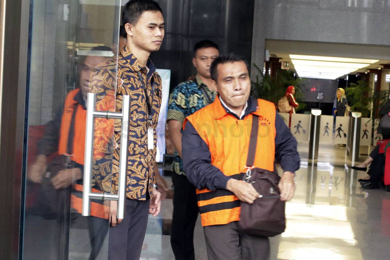 Bupati Kebumen Mohammad...