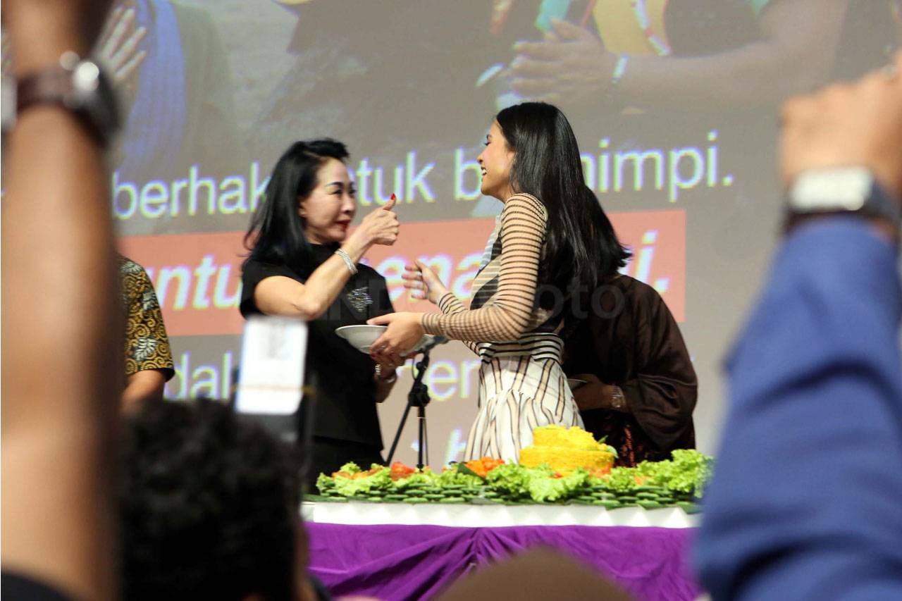 CIMB Niaga Dukung Maudy...