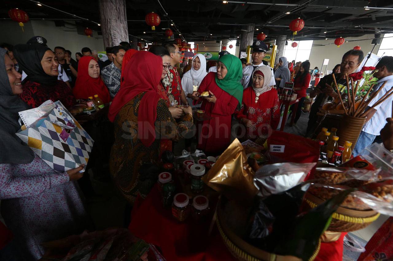 Cagub Khofifah Buka...