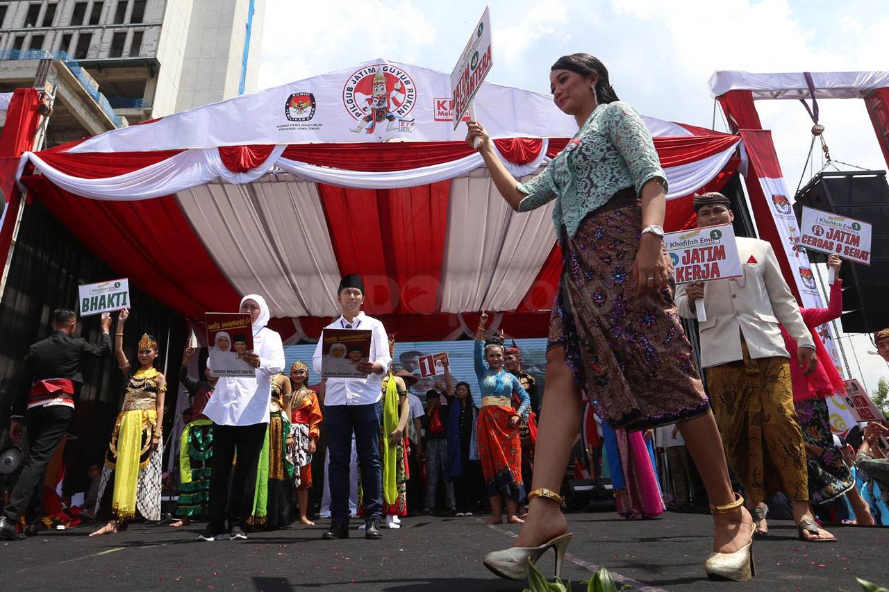 Dua Pasangan Cagub-Cawagub...