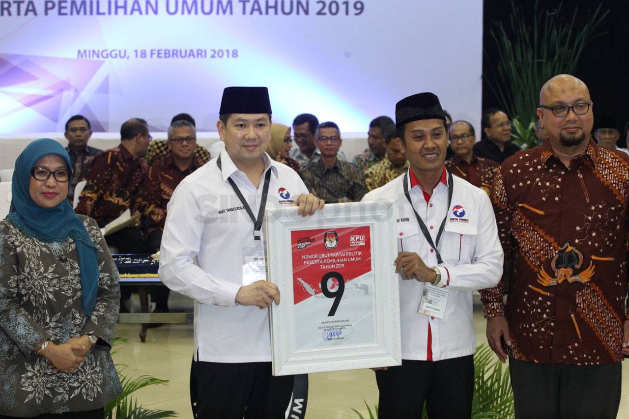 14 Parpol Peserta Pemilu...