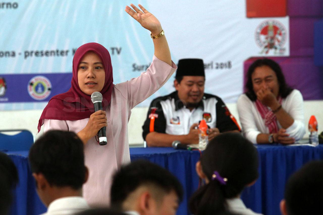 Ratusan Pelajar Ikuti...
