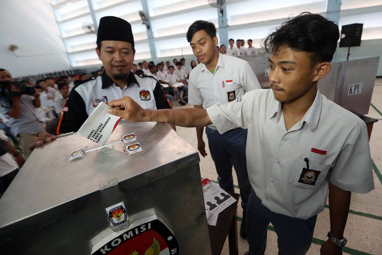Ratusan Pelajar Ikuti...