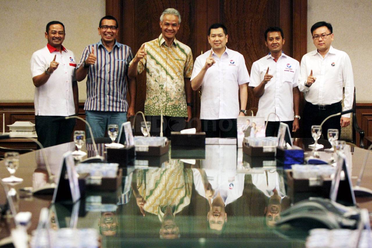 Partai Perindo Beri...