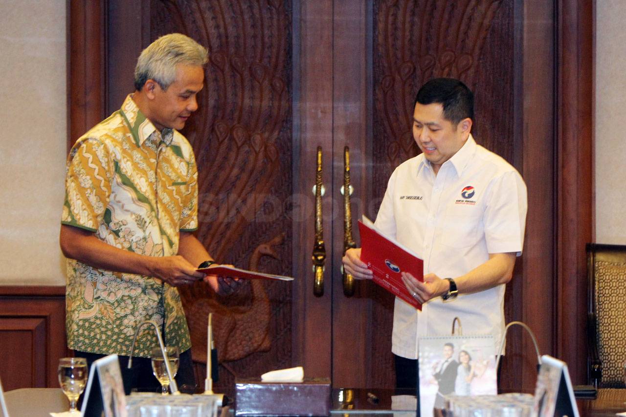 Partai Perindo Beri...
