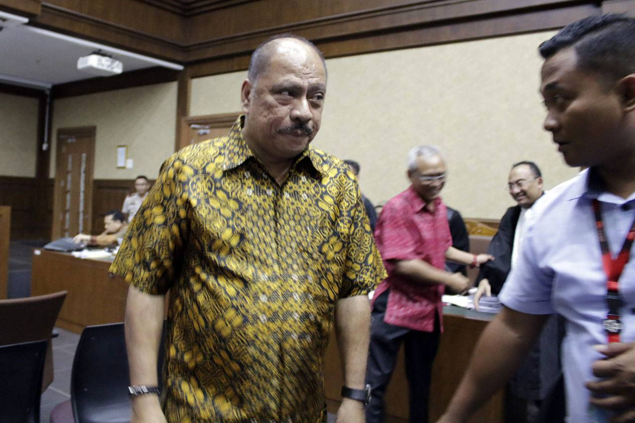 Muhammad Nazaruddin...