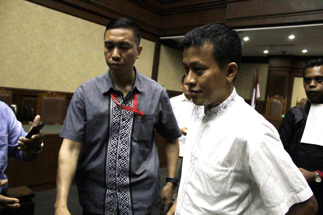 Bupati Nonaktif Kutai...