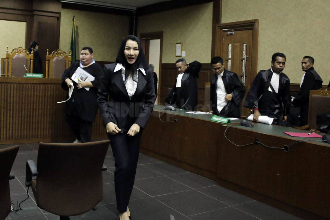 Bupati Nonaktif Kutai...