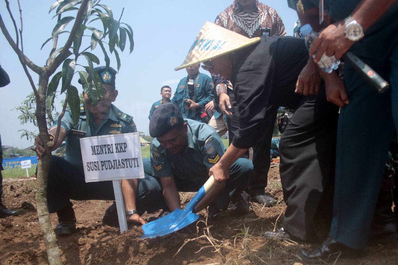 KSAL dan Menteri Susi...