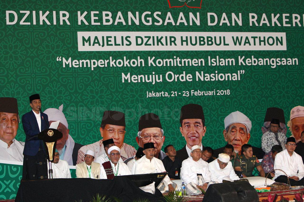 Presiden Jokowi Buka...