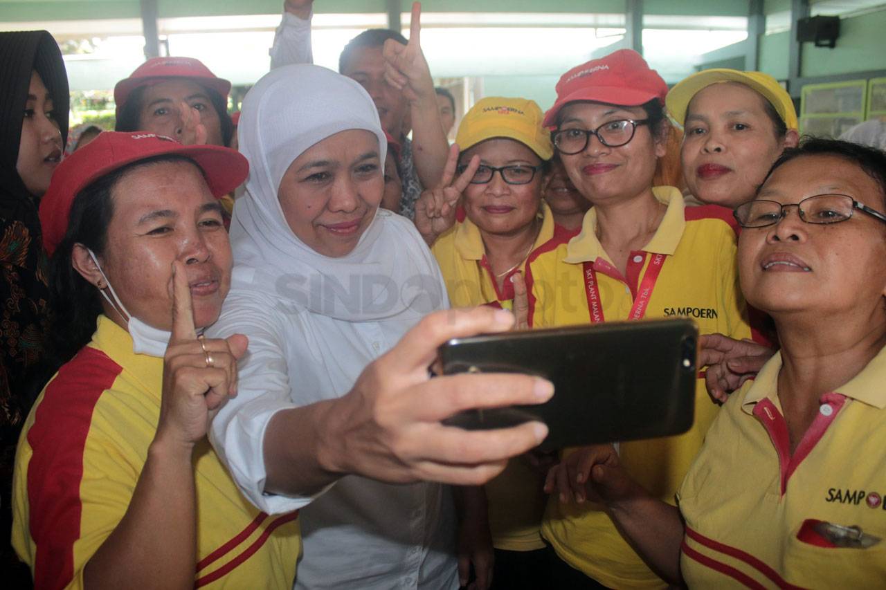 Cagub Khofifah Temui...
