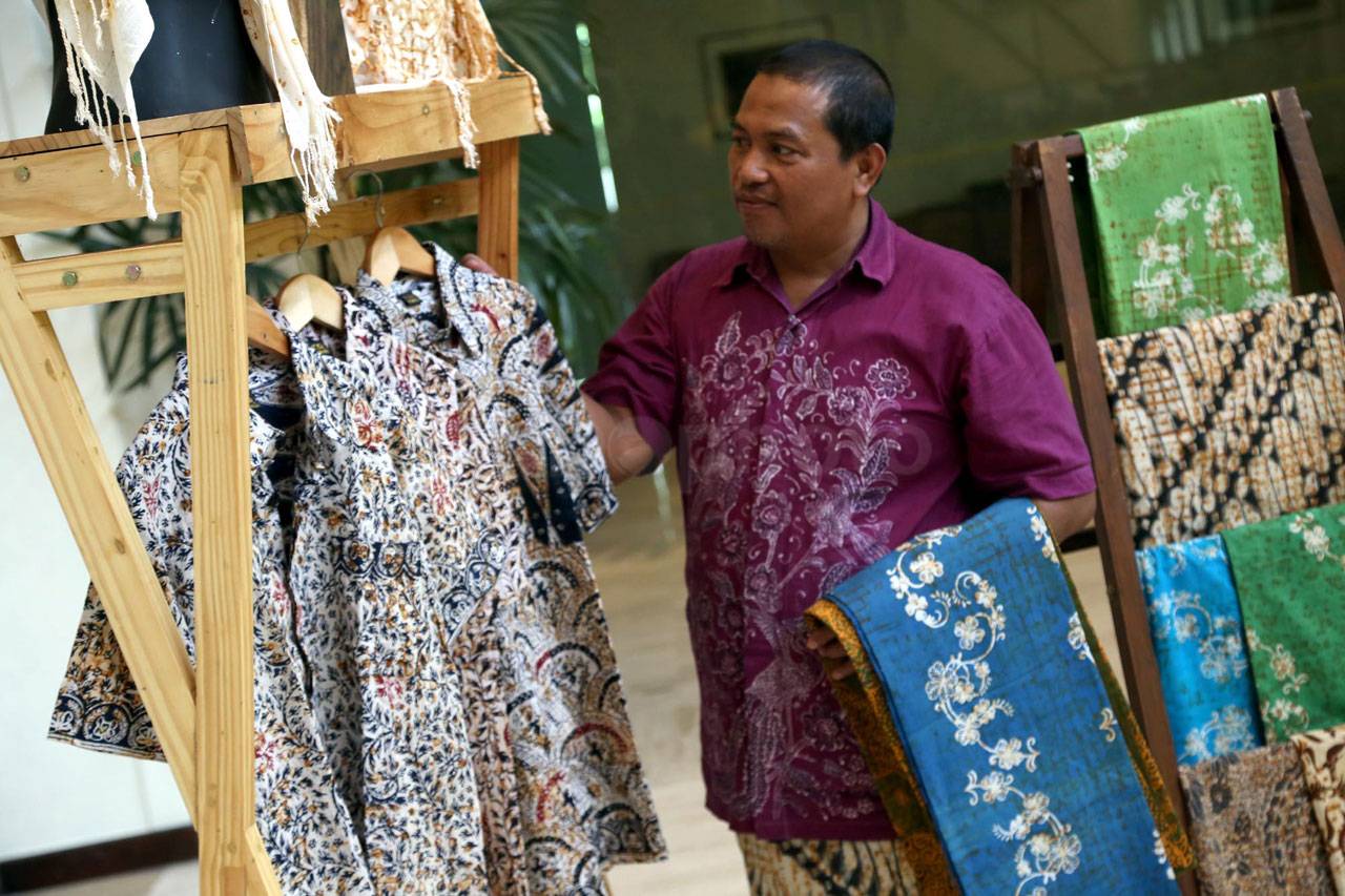 Pemkot Surabaya Terus...