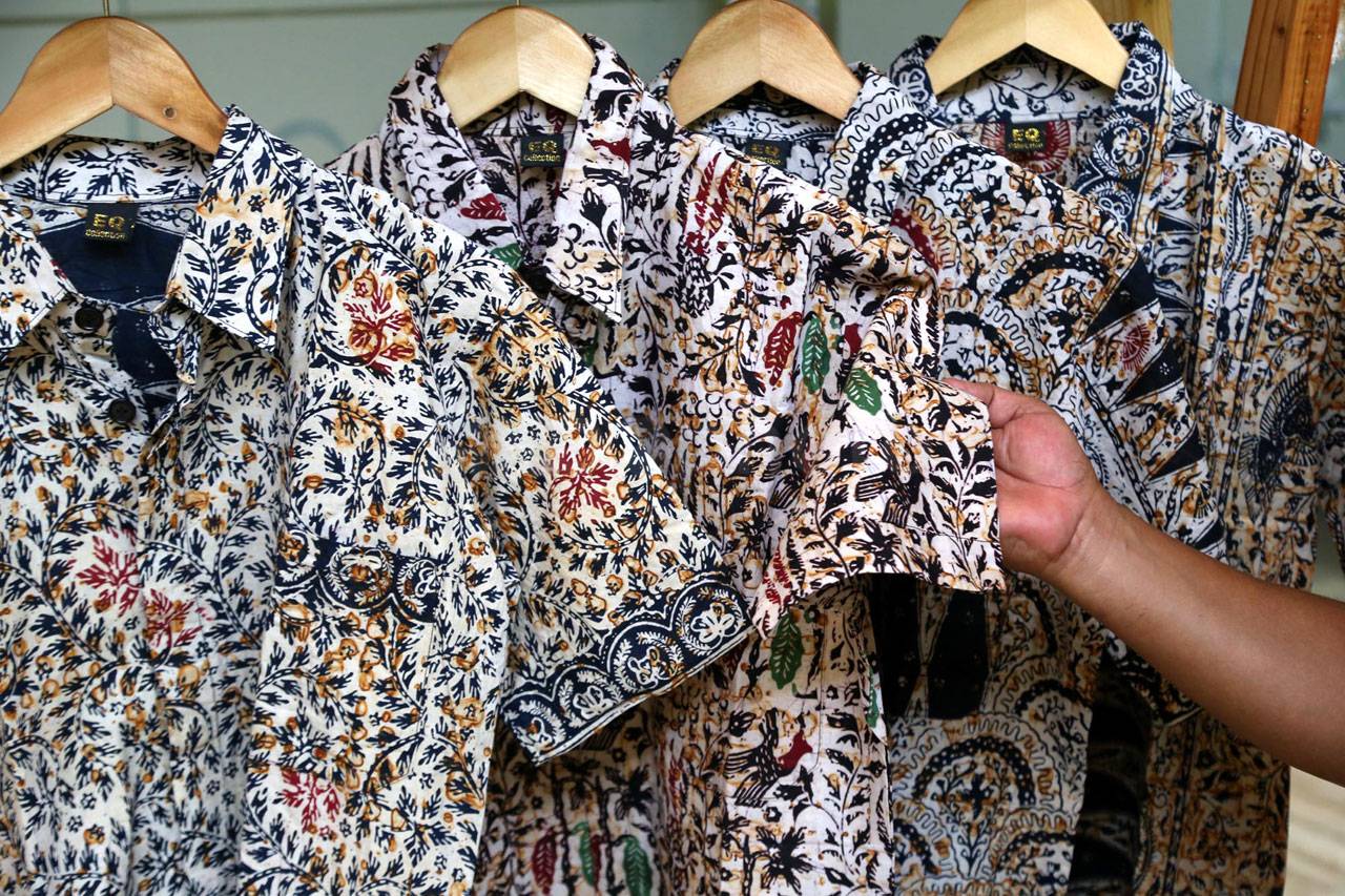 Pemkot Surabaya Terus...