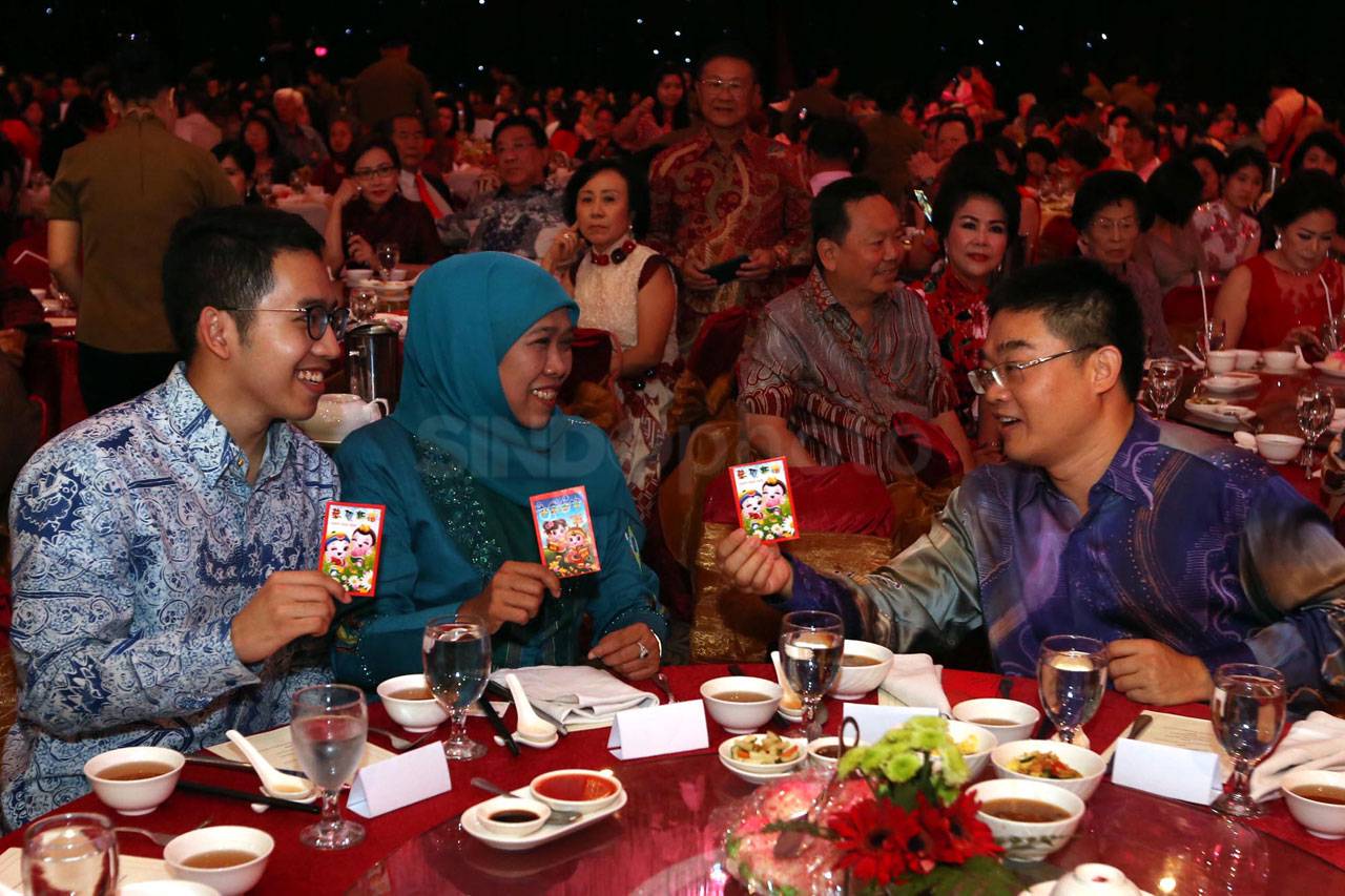 Khofifah Hadiri Perayaan...