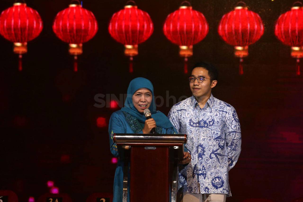 Khofifah Hadiri Perayaan...
