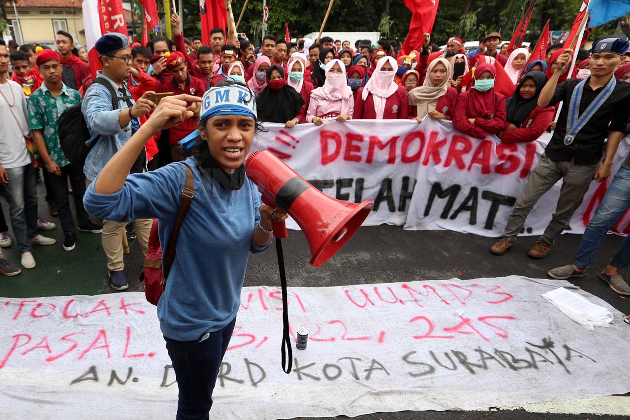 Demo Tolak UU MD3 di...
