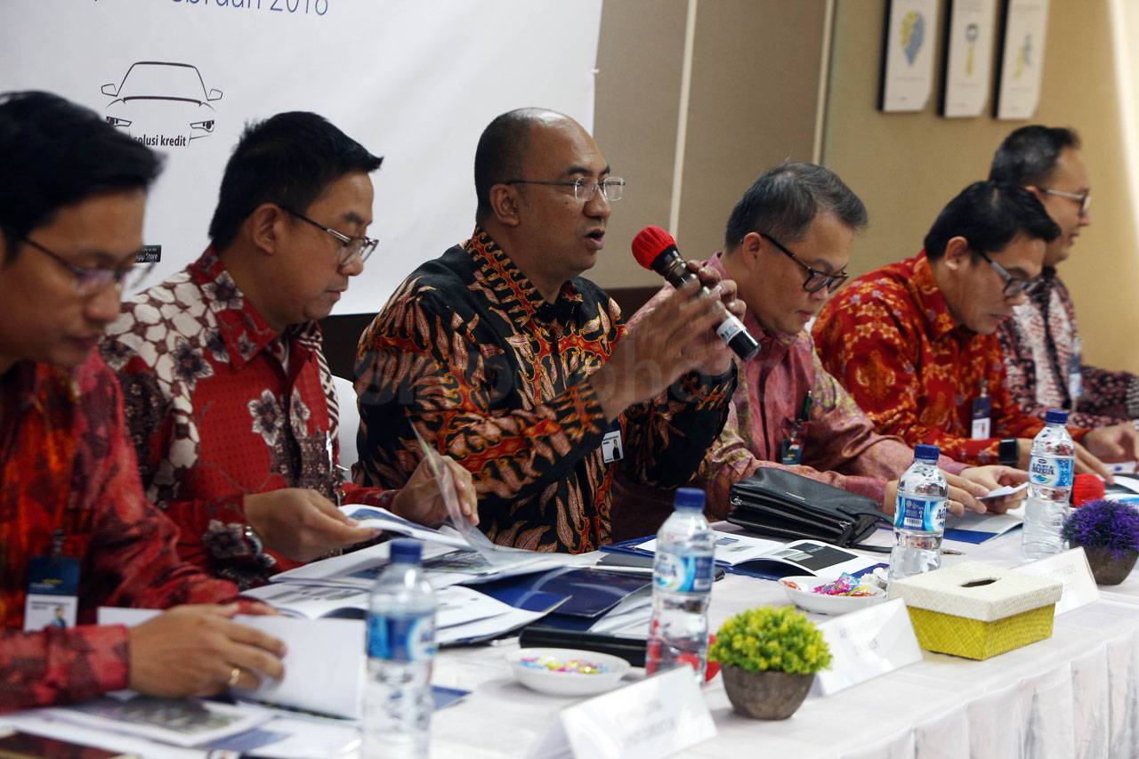 Mandiri Tunas Finance...