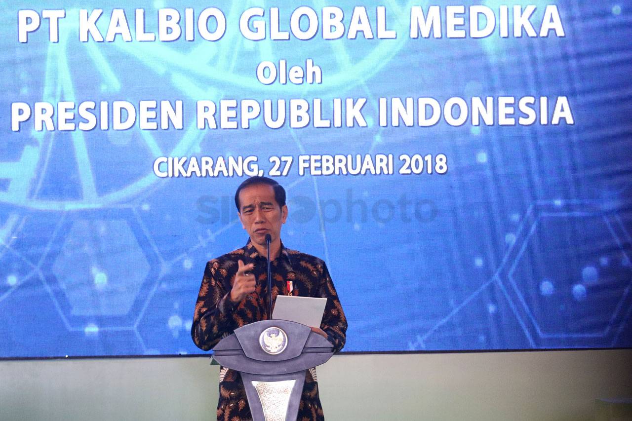 Presiden Jokowi Resmikan...