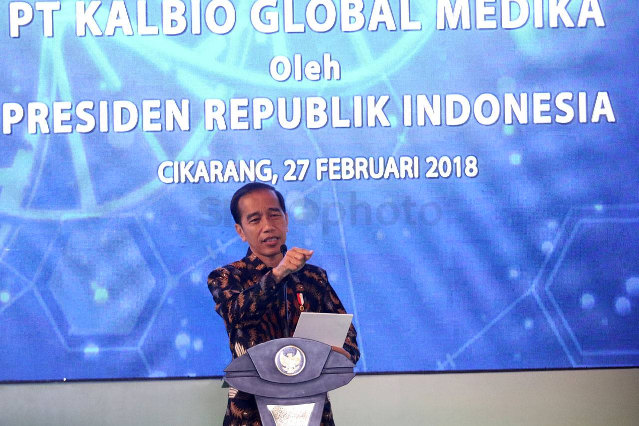 Presiden Jokowi Resmikan...
