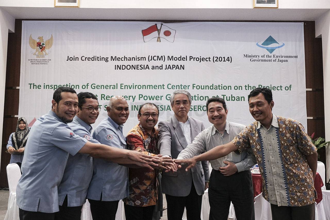 Semen Indonesia Bangun...