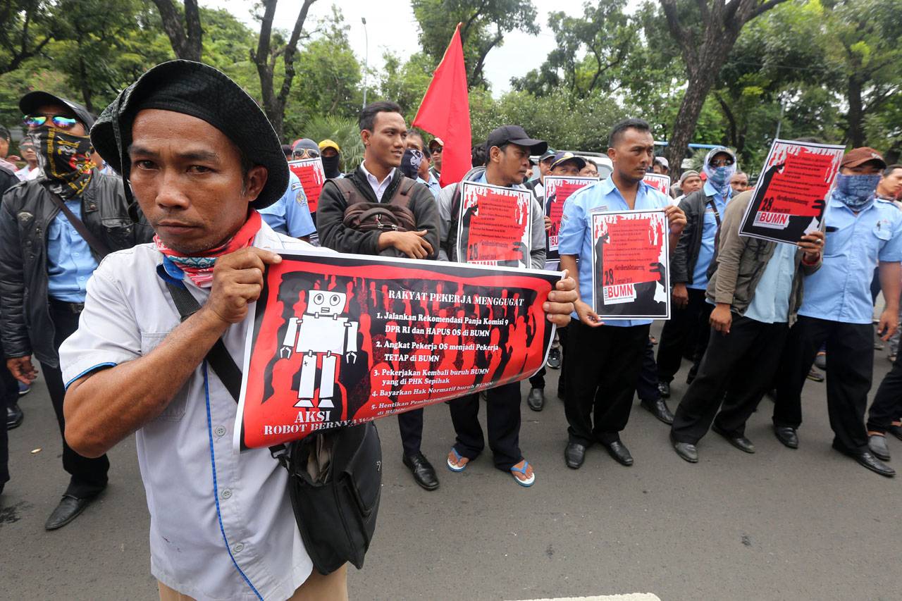 Massa Geber BUMN Tuntut...