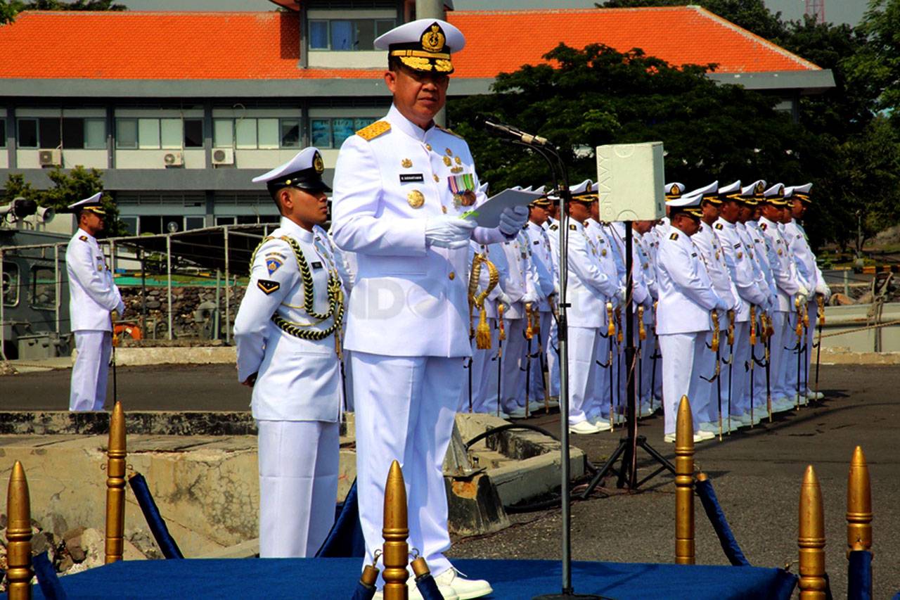 TNI AL Pensiunkan Kapal...