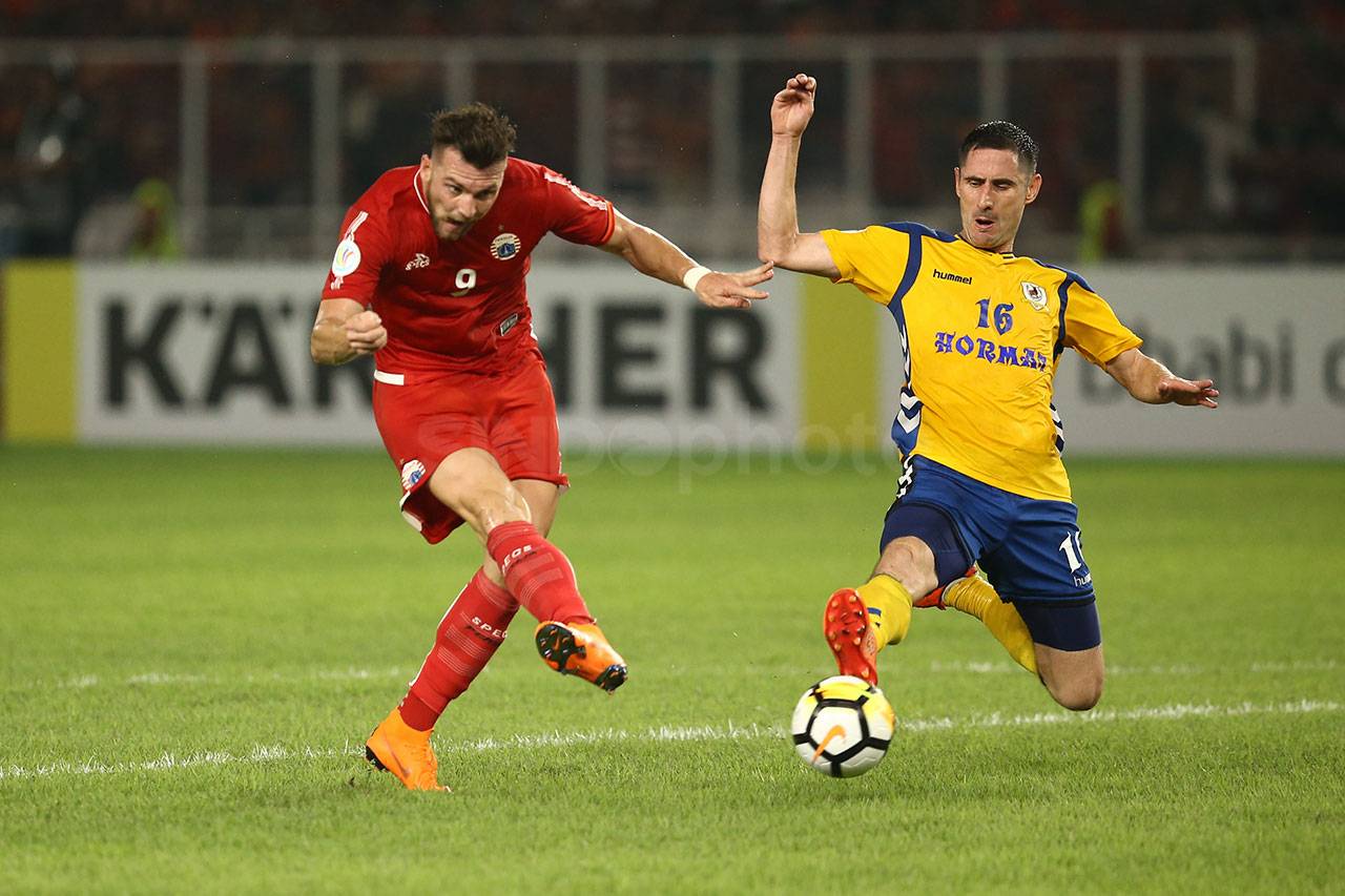 Hattrick Super Simic...