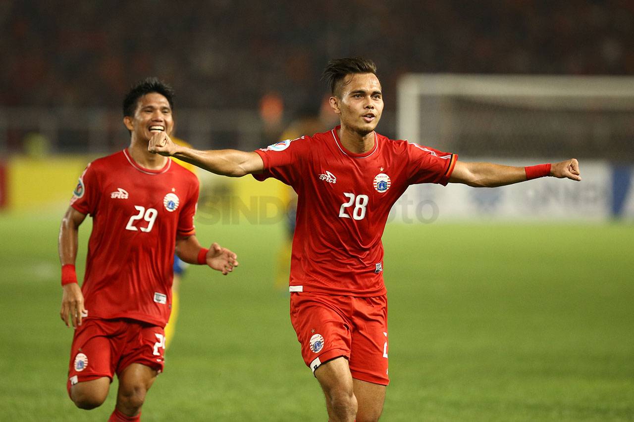 Hattrick Super Simic...