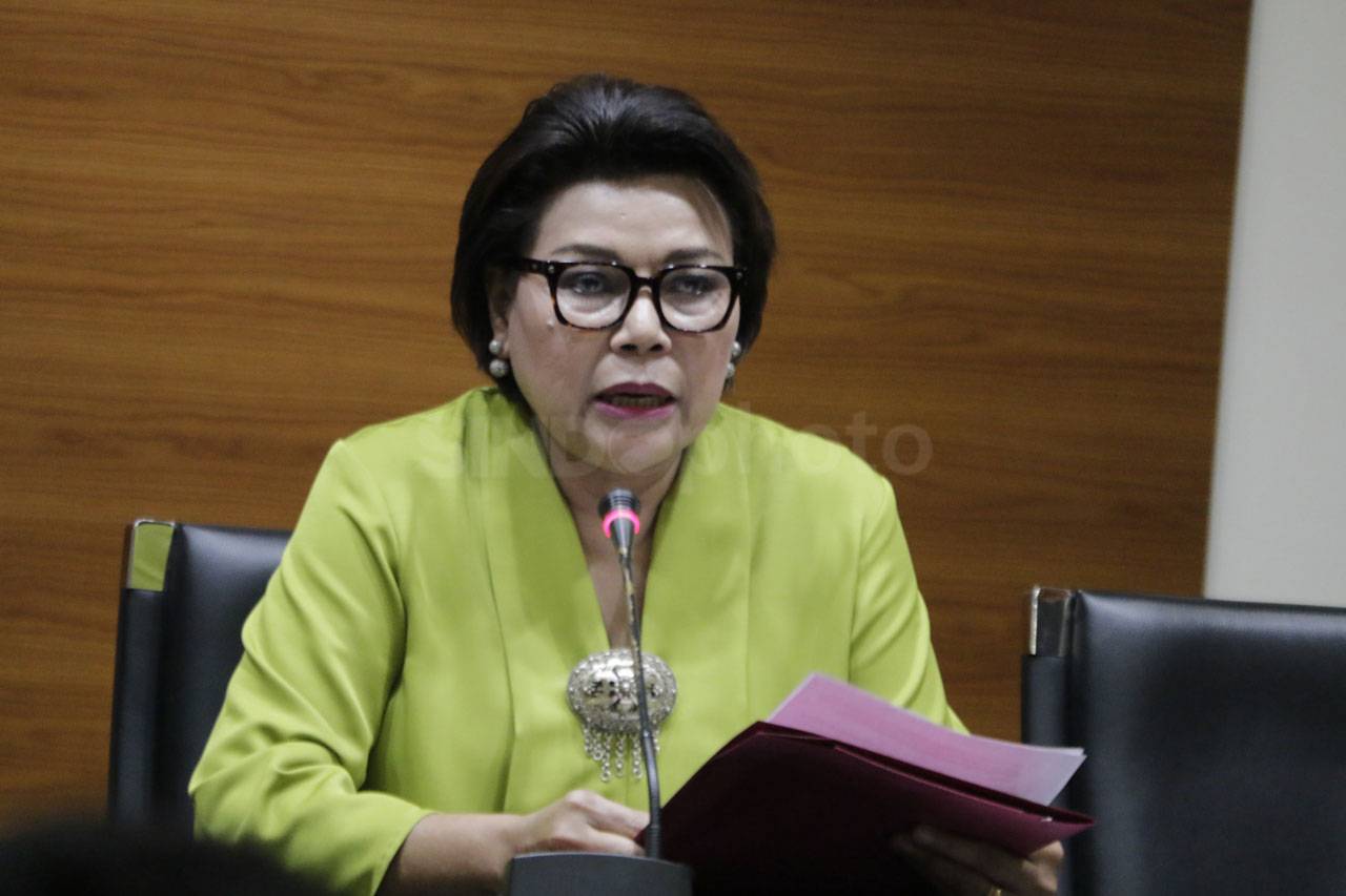 KPK Amankan 4 Orang...