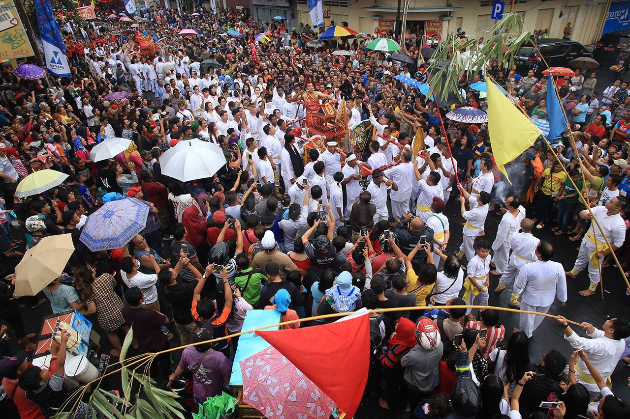 Kemeriahan Cap Go Meh...