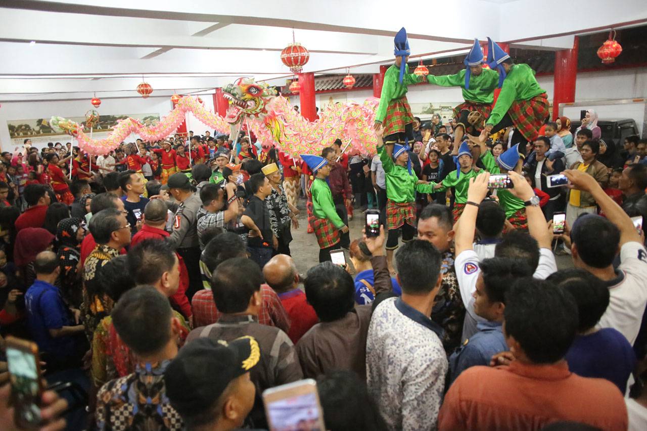 Warga Antusias Ikuti...