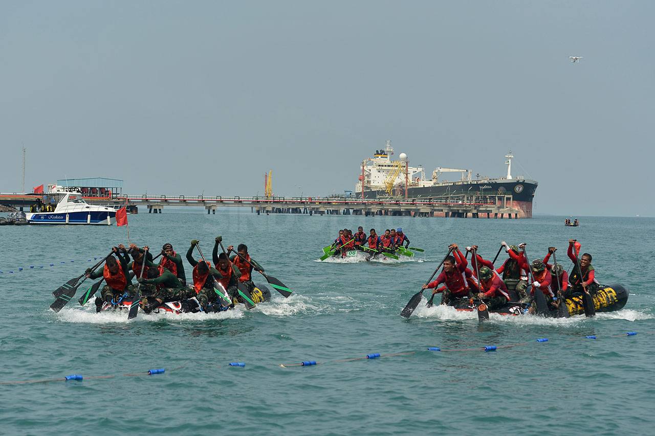 Korps Marinir Gelar...
