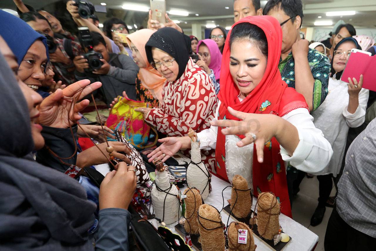 Cawagub Puti Soekarno...