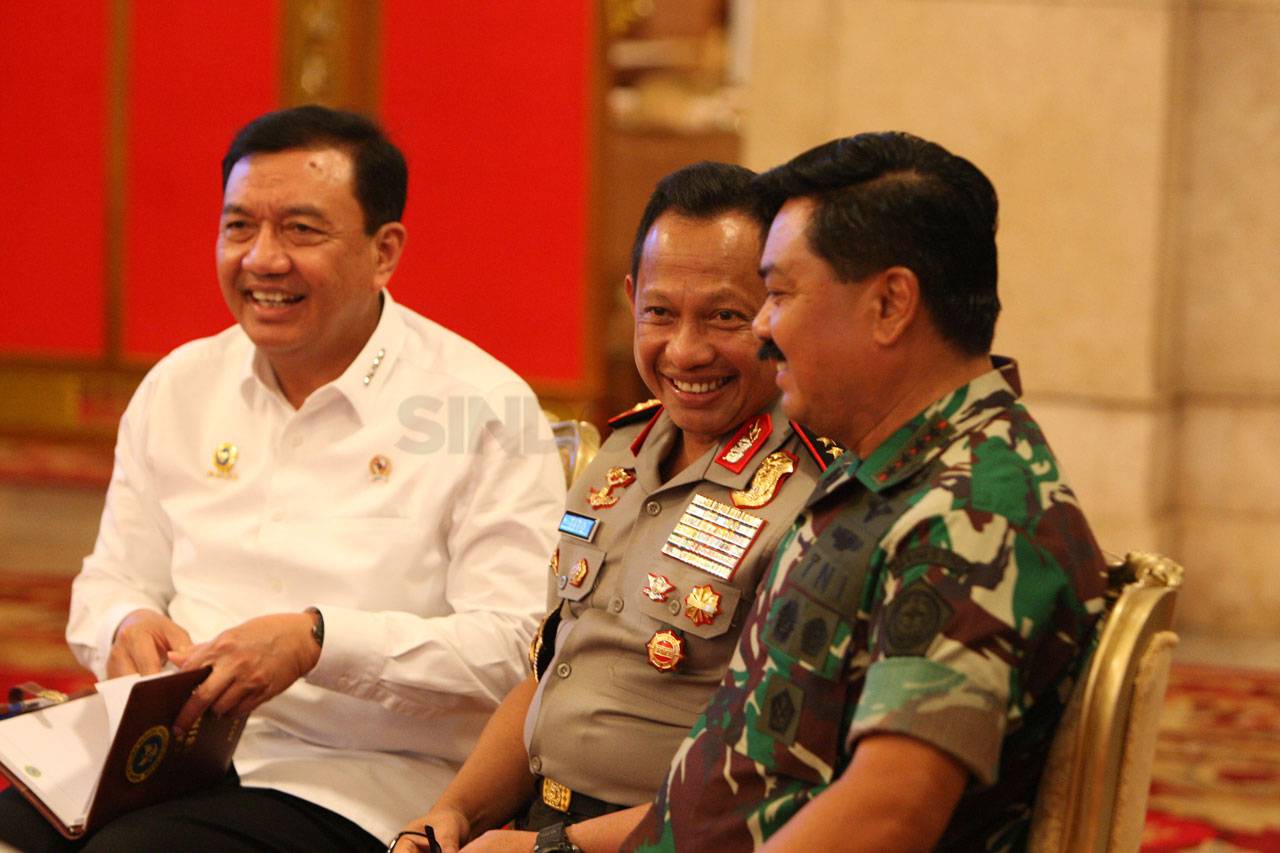 Presiden Jokowi Pimpin...