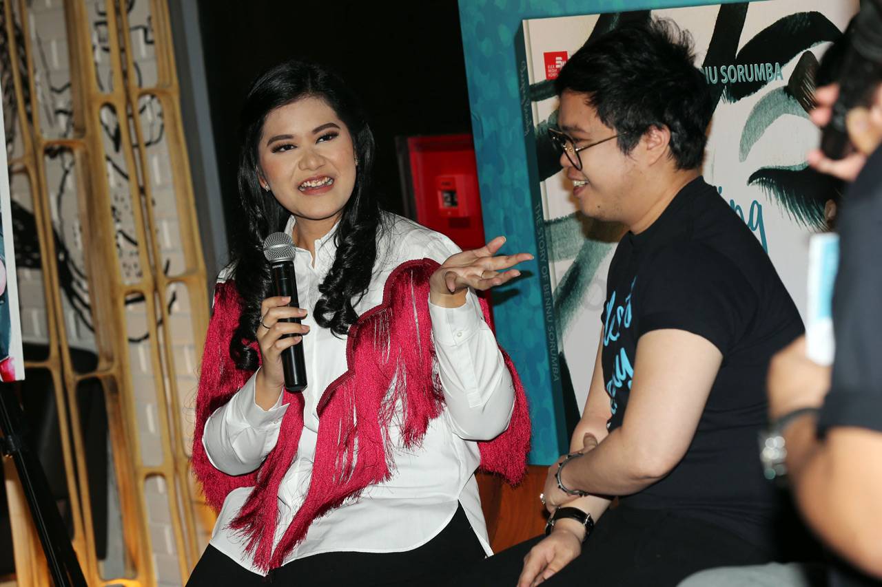 Tampil Cantik, Kahiyang...