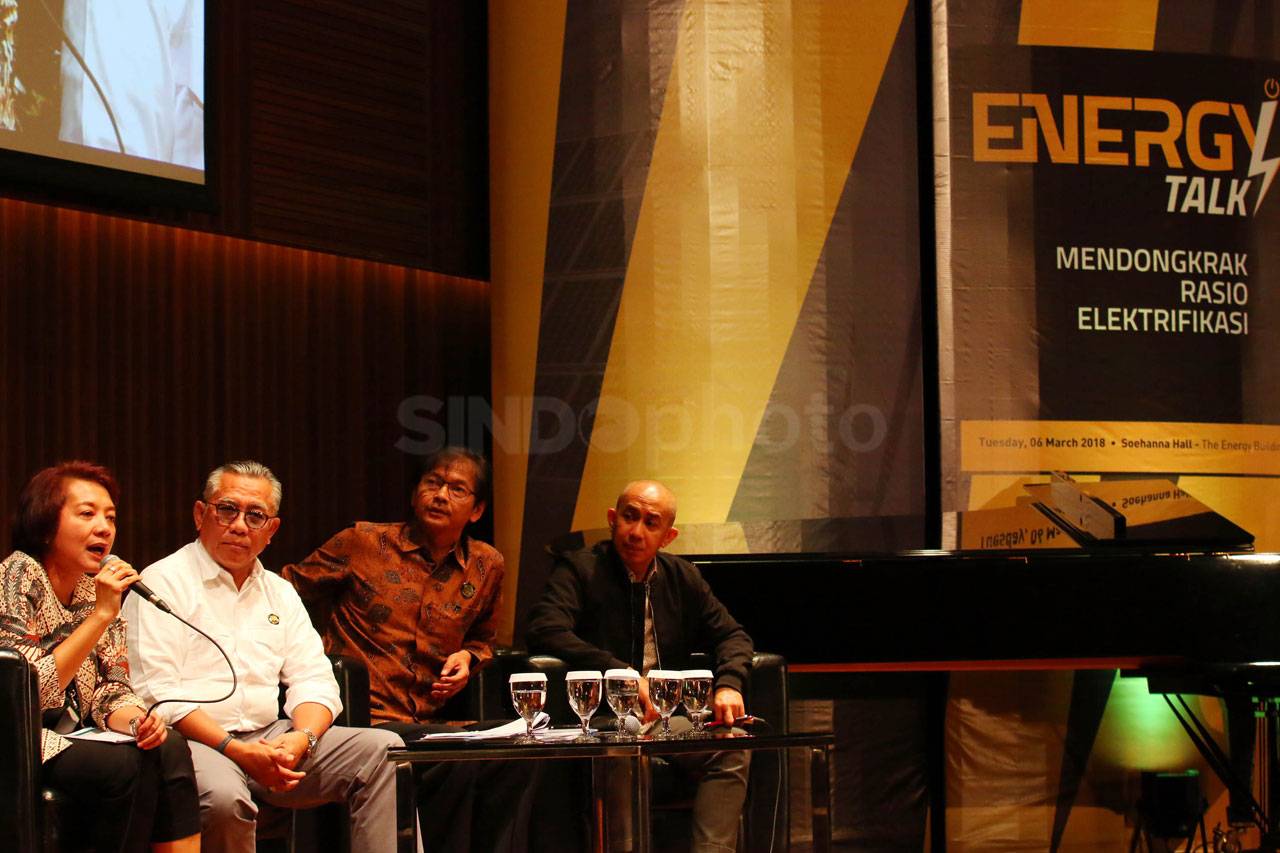 Diskusi Mendongkrak...