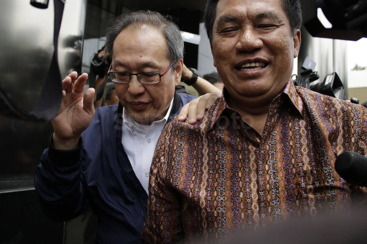 KPK Periksa Tersangka...