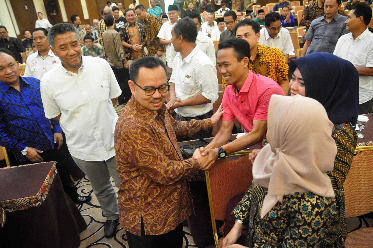 Pengukuhan Tim Pemenangan...